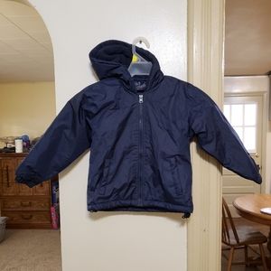 Warm navy blue hooded winter puffer coat with fleece size 3t in great condition